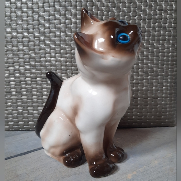 Vintage Siamese Cat Ceramic Porcelain Figurine with Blue Eyes - Picture 10 of 16